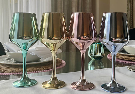 Wine glasses (set of 4)